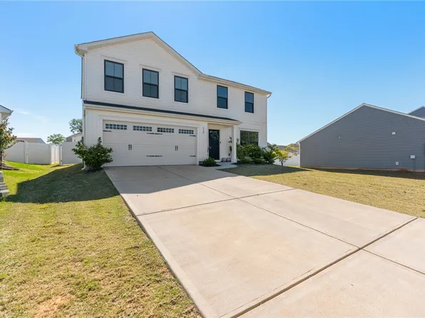 332 Callie Way, Easley, SC 29642