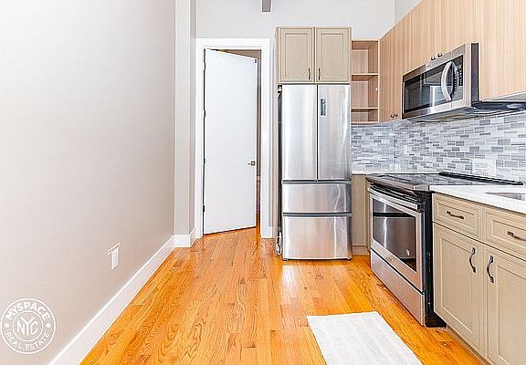 2nd image of 243 Hart St #4M