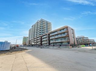 220 Missinnihe Way #816, Mississauga, ON L5H 0A9