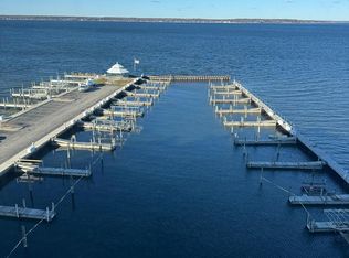 2964 Lakeshore Dr UNIT E604, Muskegon, MI 49441
