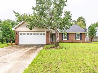 6509 Pacific Ave, Fayetteville, NC 28314