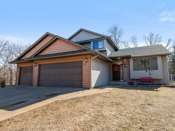 3420 S Vine St, Cambridge, MN 55008