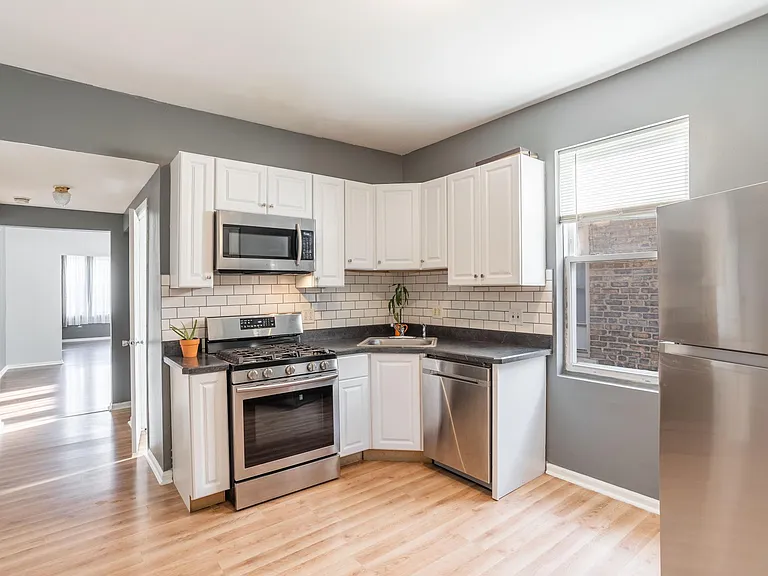6630 S Washtenaw Ave #2 — Photo 7