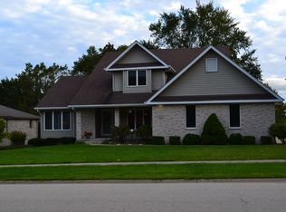 500 Rivers Edge Dr, Minooka, IL 60447