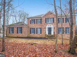 5091 Cannon Bluff Dr, Woodbridge, VA 22192