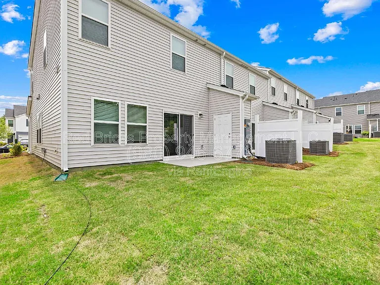 2220 Belterra Dr — Photo 20
