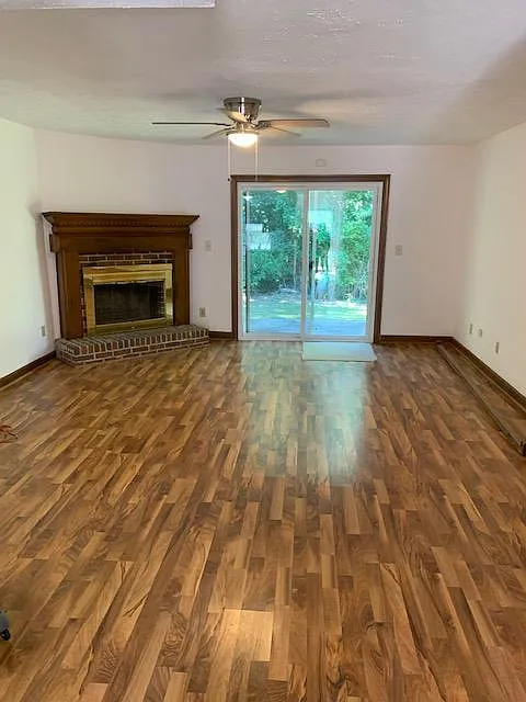 2 bed, 2.5 bath, 1224 sqft, $1,875 — Photo 4