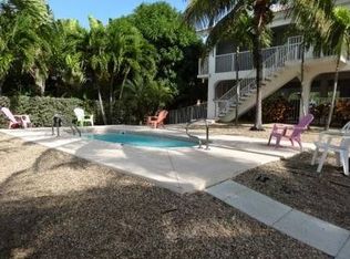 255 13th St, Key Colony Beach, FL 33051