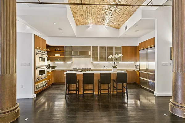 Rented by Nest Seekers International | media 19