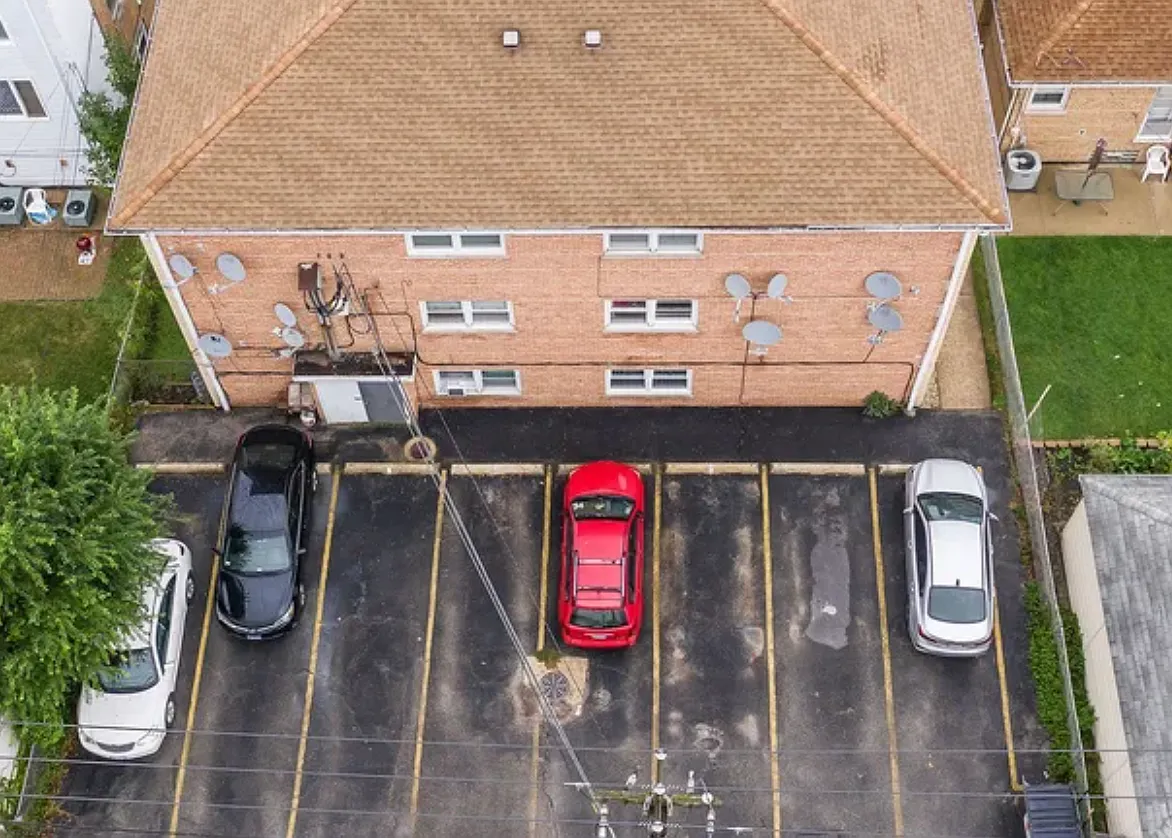 2 bed, $1,850 — Photo 3
