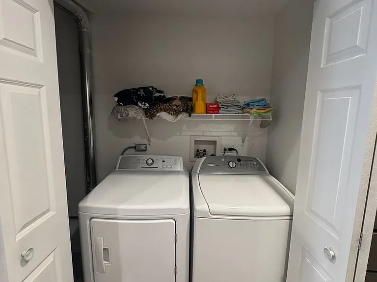 160 Symphony Way — Photo 10