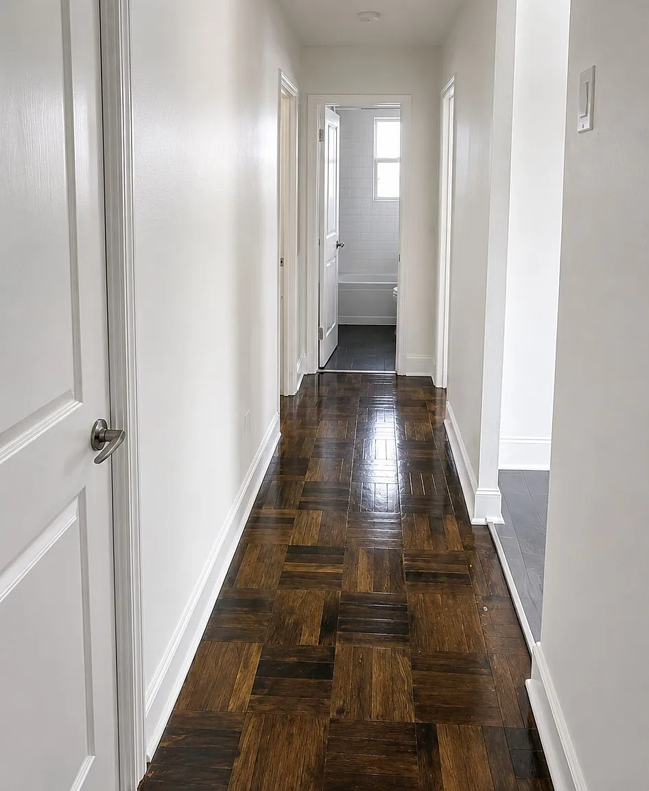 2 bed, $2,498 — Photo 4