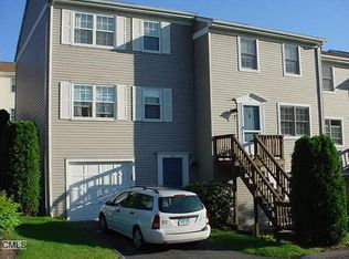 41 Summit St, Derby, CT 06418
