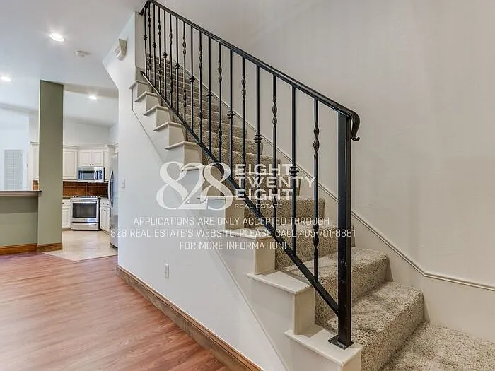 3841 Tudor Cir — Photo 27