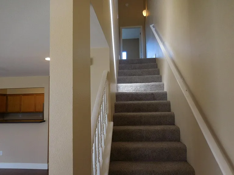 412 Feldspar Ln — Photo 4