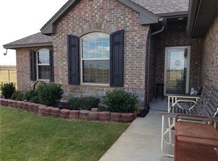 2111 E Sooner Rd, Tuttle, OK 73089