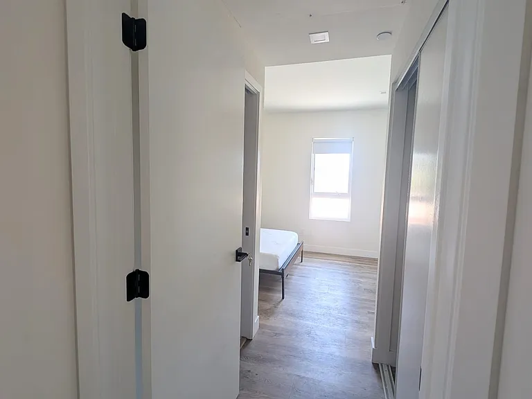 2026 Federal Ave #4 — Photo 10
