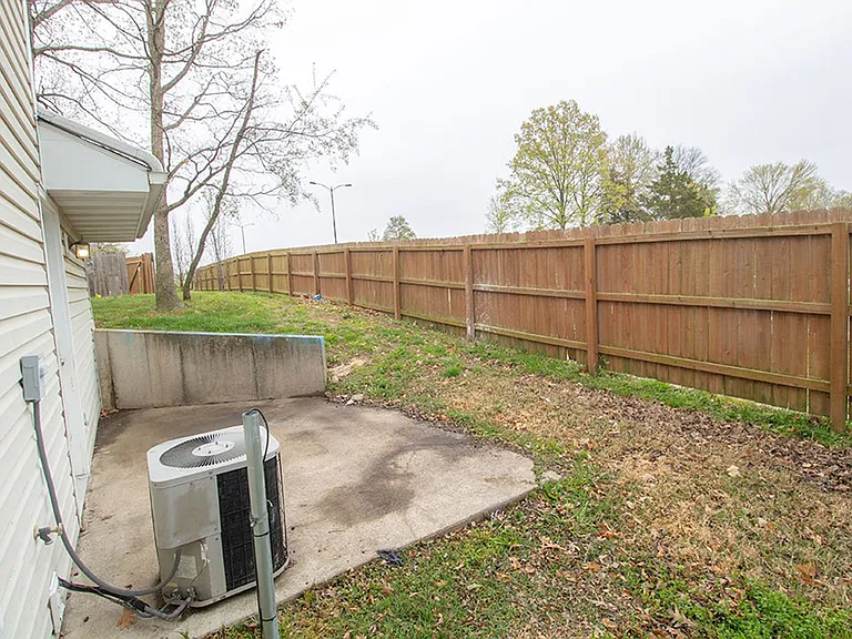 1306 Godas Dr — Photo 29