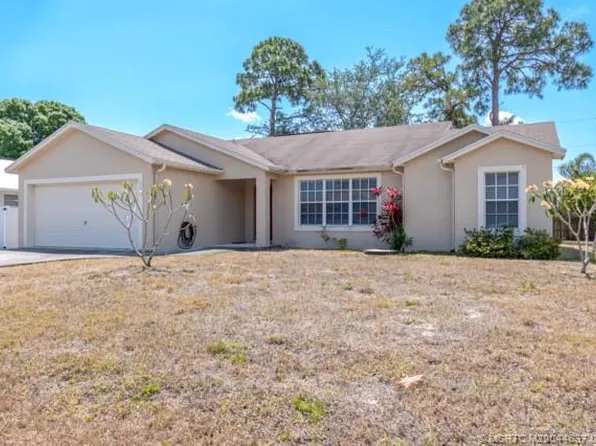 312 SE Huron Ter, Port Saint Lucie, FL 34983