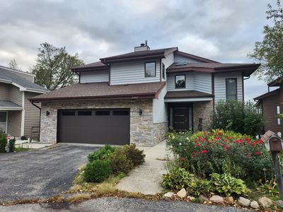 26487 N State Route 83, Mundelein, IL, 60060