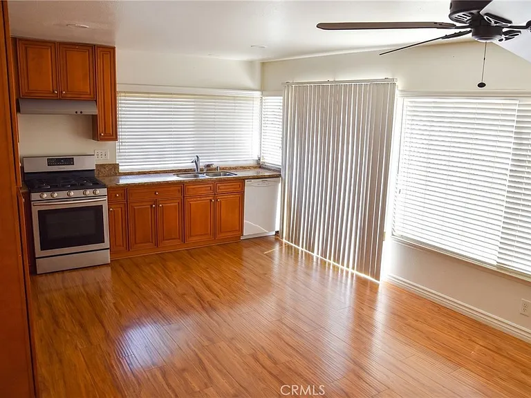 13858 Rose St — Photo 3