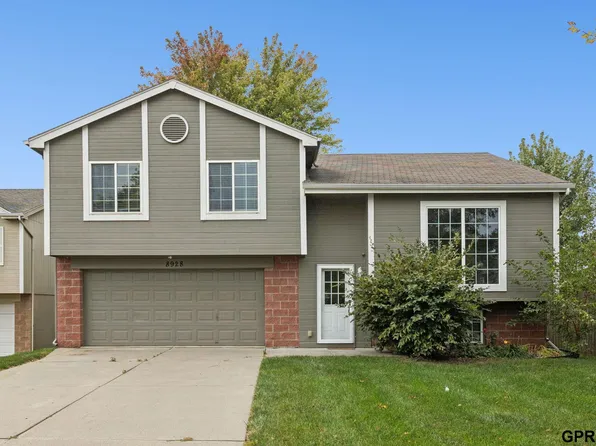 8928 N 78th Avenue Cir, Omaha, NE 68122