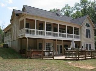 214 Shorewood Dr, Mineral, VA 23117