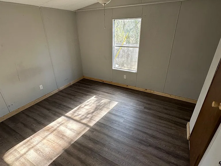 Bedroom #1