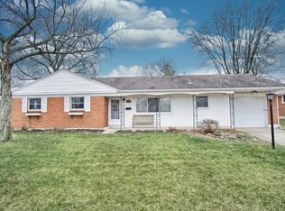 1130 Claybourne Rd, Dayton, OH 45429