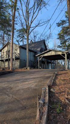 114 Cherokee Dr S, Waleska, GA 30183