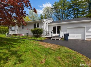 288 Woodstock Avenue, Putnam, CT 06260