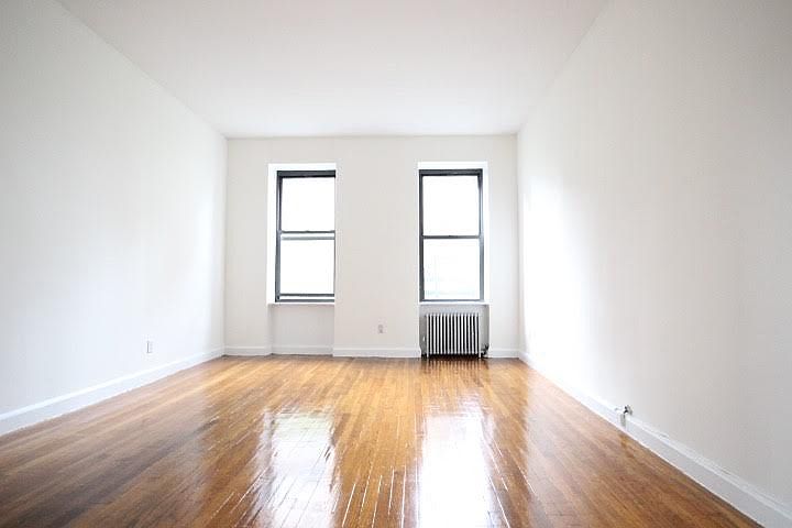1st image of 353 W 44th St APT 3A
