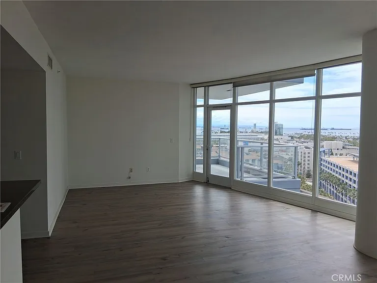 400 W Ocean Blvd #1102 — Photo 6