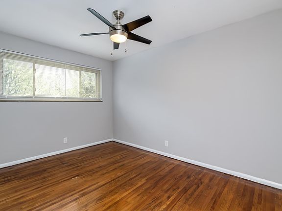 3rd image of 3217 Russell Blvd APT 2