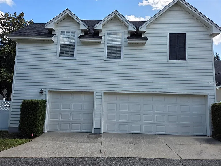 930 Spring Park Loop #B — Photo 1
