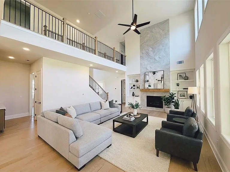 2450 Colliers Ln — Photo 19