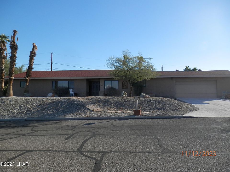 1st image of 40 Bermuda Ave