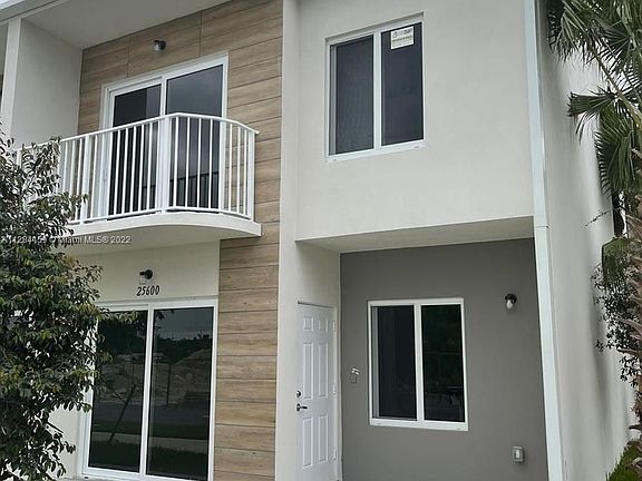 2nd image of 25600 SW 143rd Ct #25600