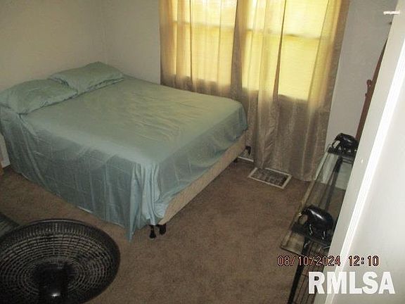 5th image of 2222 W Richwoods Blvd
