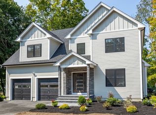 1 Walsh Rd, Bedford, MA 01730