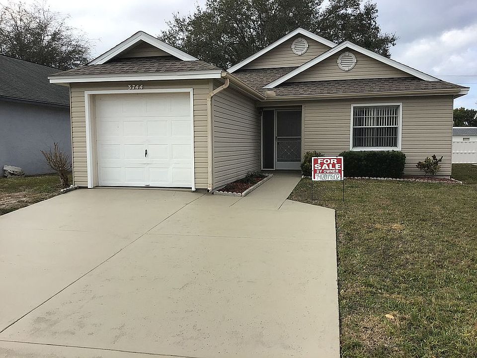 1st image of 3744 39th Ave W