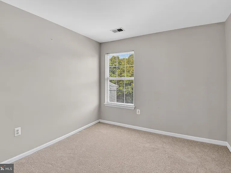 4315 Castletower Ct — Photo 18