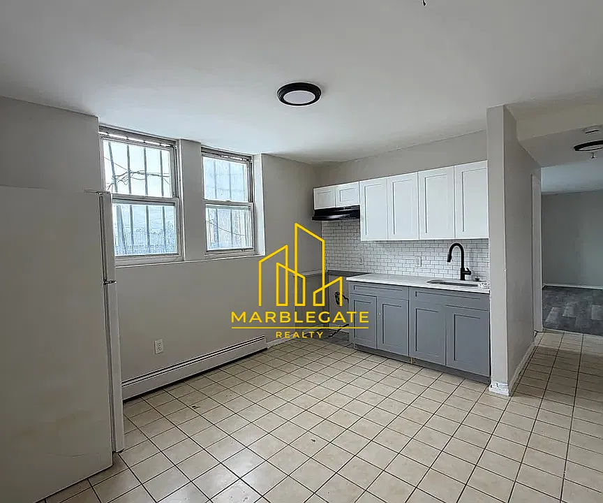572 Springfield Ave #2022