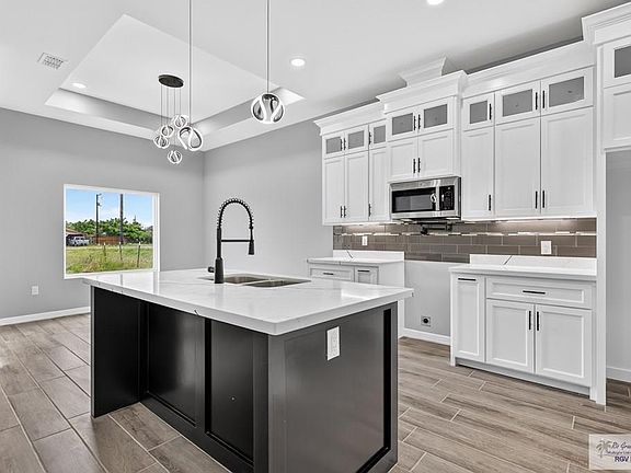 3rd image of 38438 Walker St #14