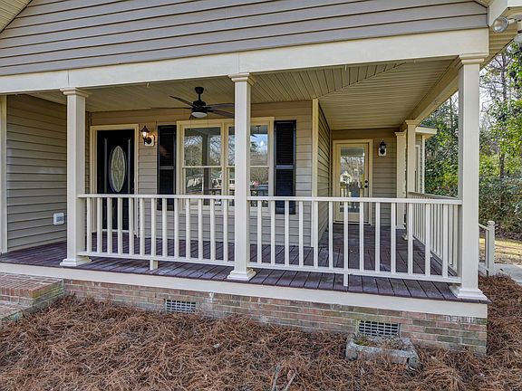 2nd image of 108 Red Maple Ct