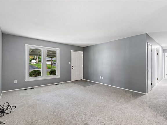 3rd image of 6135 Mark Dr