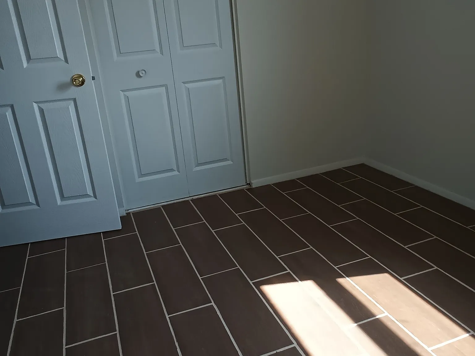 12050 Algiers Dr — Photo 4
