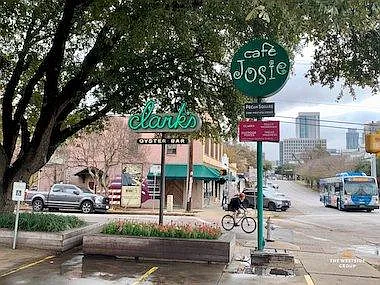 6th Street West Dining/Cafes