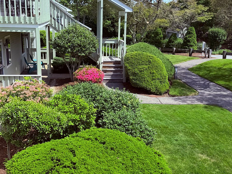 1st image of 53 Chilton Ln