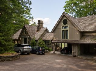 1269 Cherokee Trce, Sapphire, NC 28774